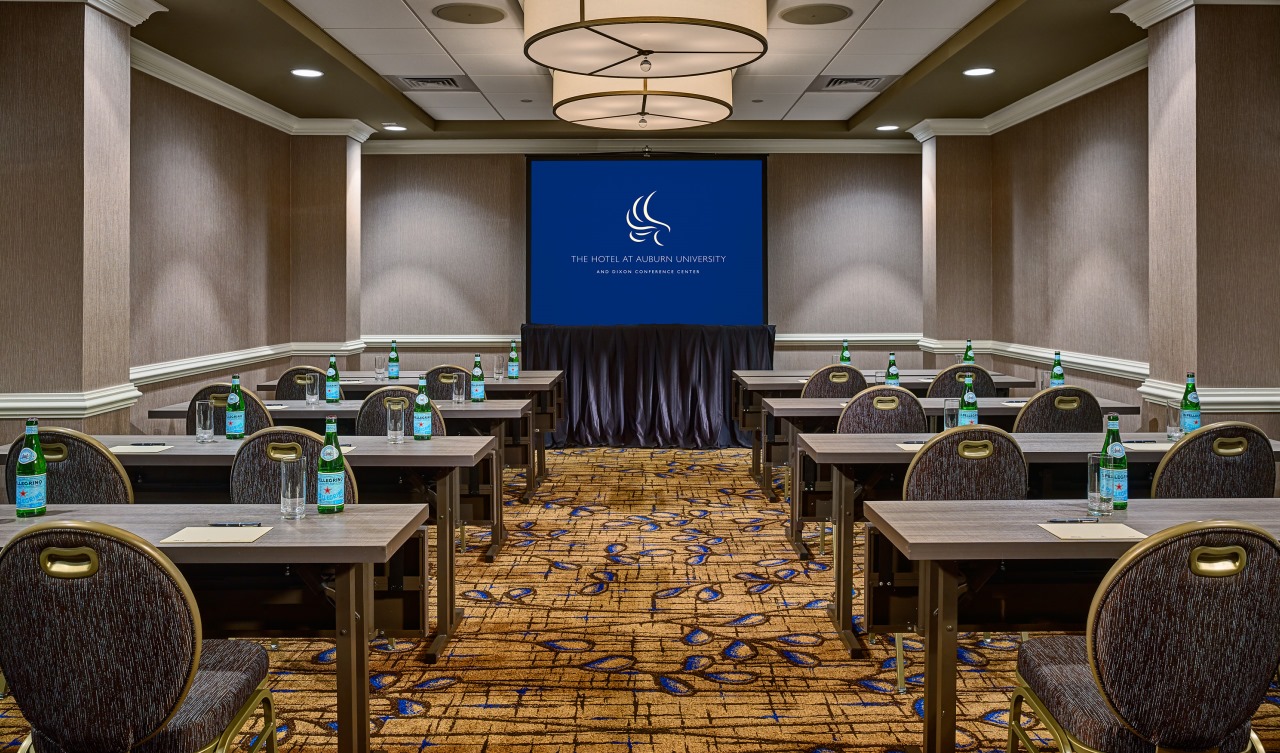 meeting room with screen 